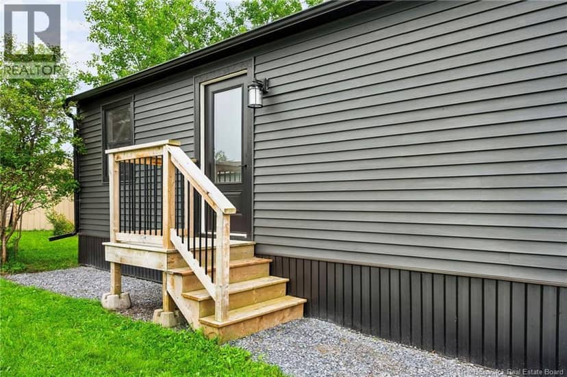 24 Heron Street — photo 4 of 29