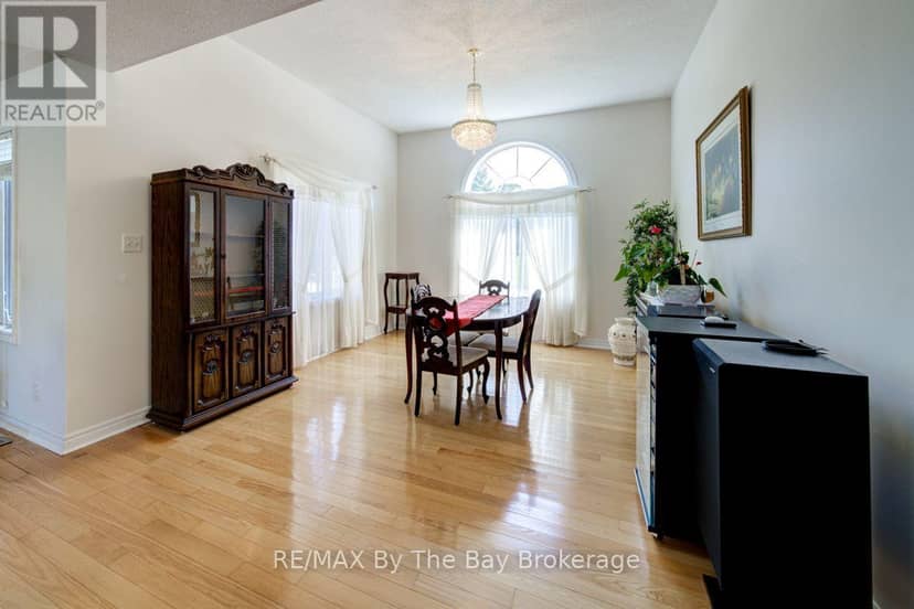 420 Ramblewood Drive — photo 5 of 40