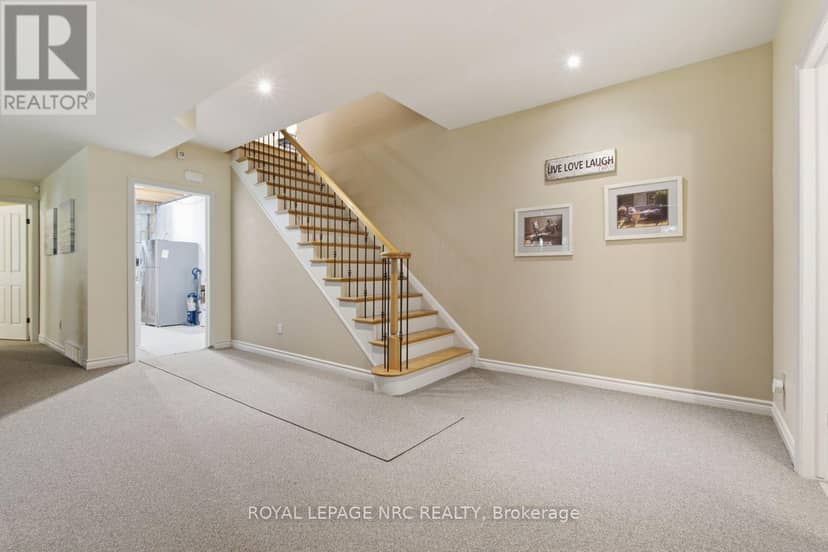 79 Cherry Ridge Boulevard — photo 35 of 40