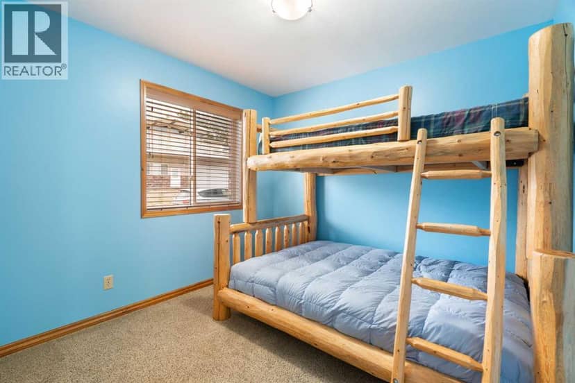 436 Sunset Drive — photo 21 of 40