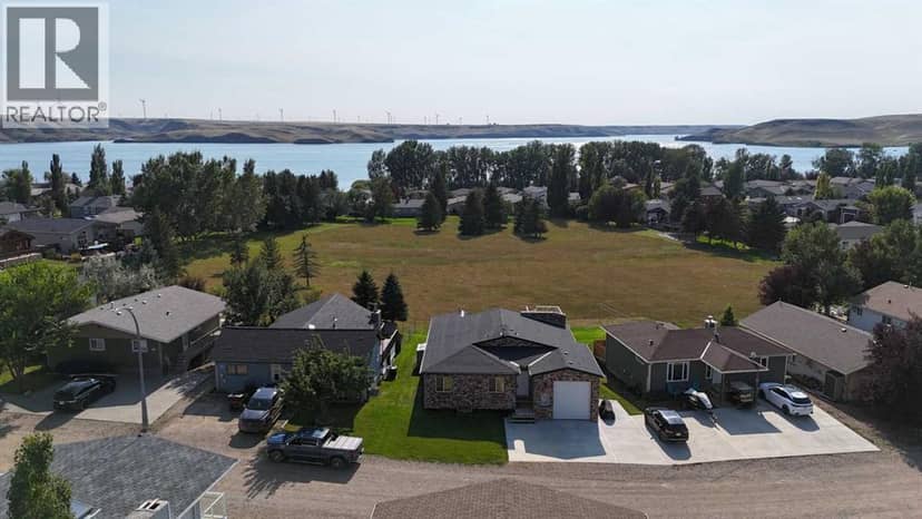 436 Sunset Drive, Rural Vulcan County, photo 2