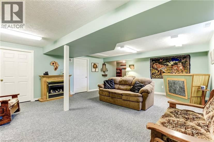 25 BATES Lane — photo 27 of 36