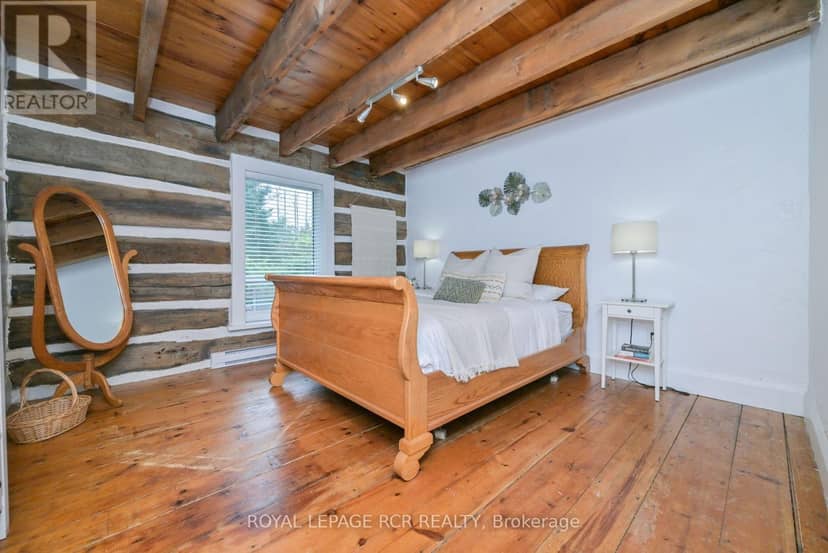 1762 Queen Street — photo 12 of 37
