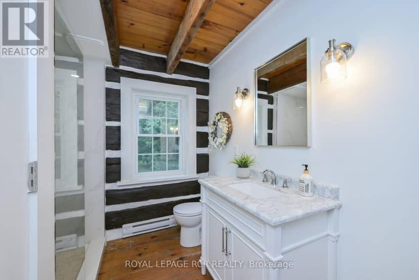 1762 Queen Street — photo 15 of 37