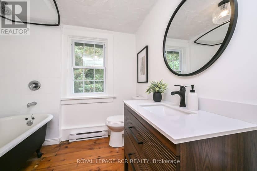 1762 Queen Street — photo 19 of 37