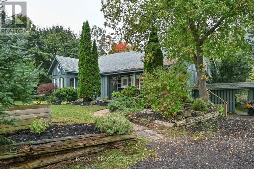 1762 Queen Street — photo 2 of 37