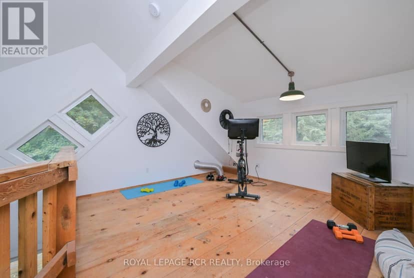 1762 Queen Street — photo 20 of 37