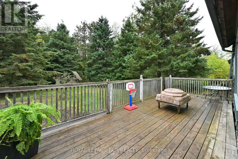 1762 Queen Street — photo 26 of 37