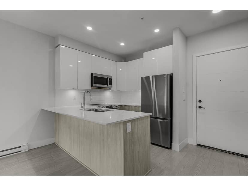 110 5486 199A STREET, Langley, photo 5