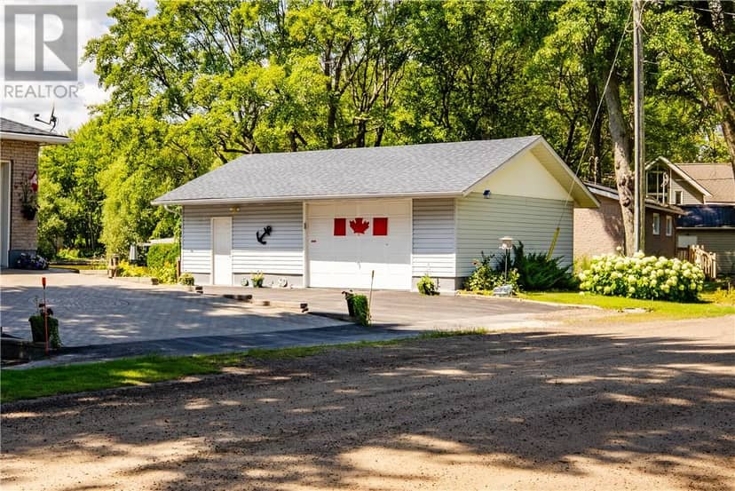 640 Lac Deux Milles Road, Sturgeon Falls, photo 2