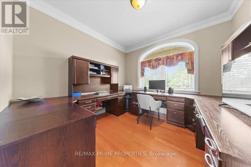 1435 Shalom Street — photo 20 of 40