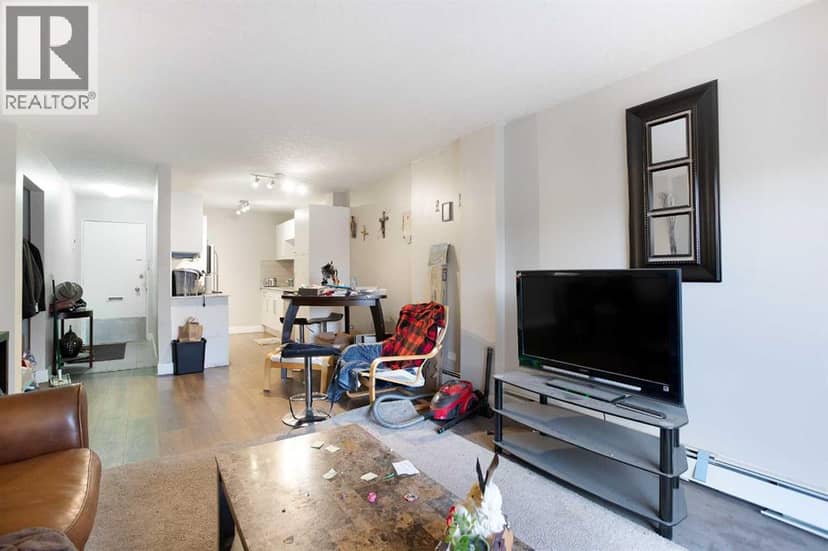 2D, 515 17 Avenue SW — photo 15 of 25