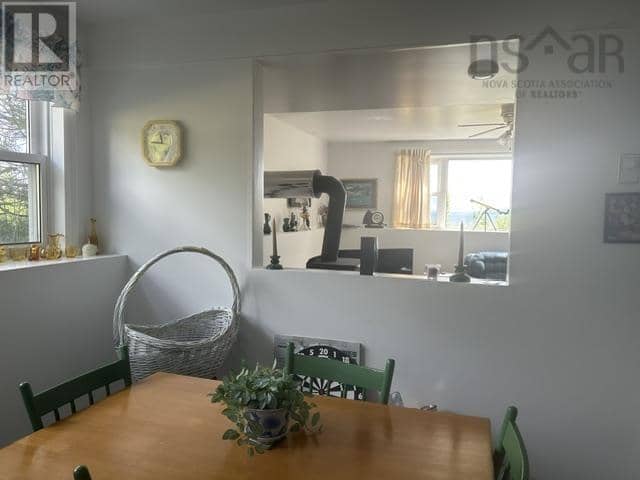 84 Mountain Road — photo 18 of 22