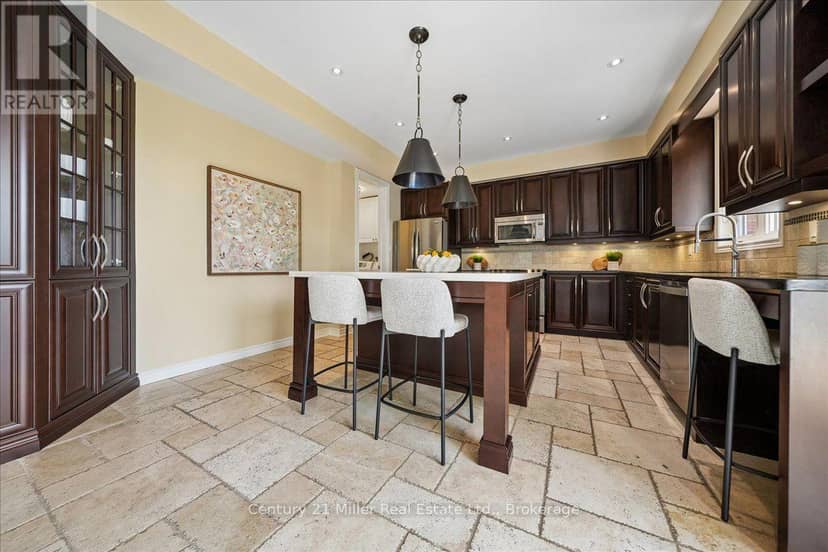 2350 Valleyridge Drive — photo 11 of 34