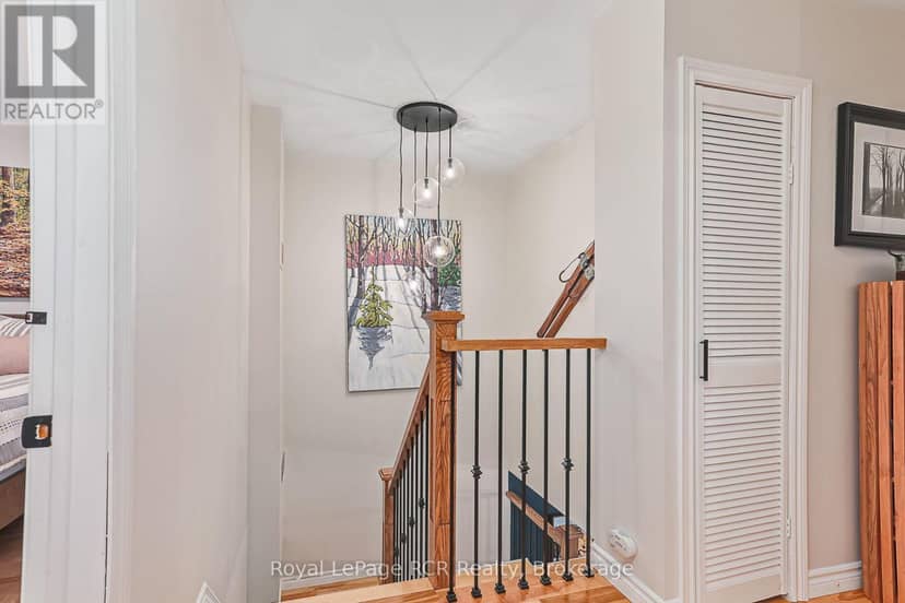 406 - 12 Dawson Drive — photo 17 of 40