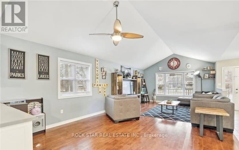 996 Beach Boulevard, Hamilton, photo 7
