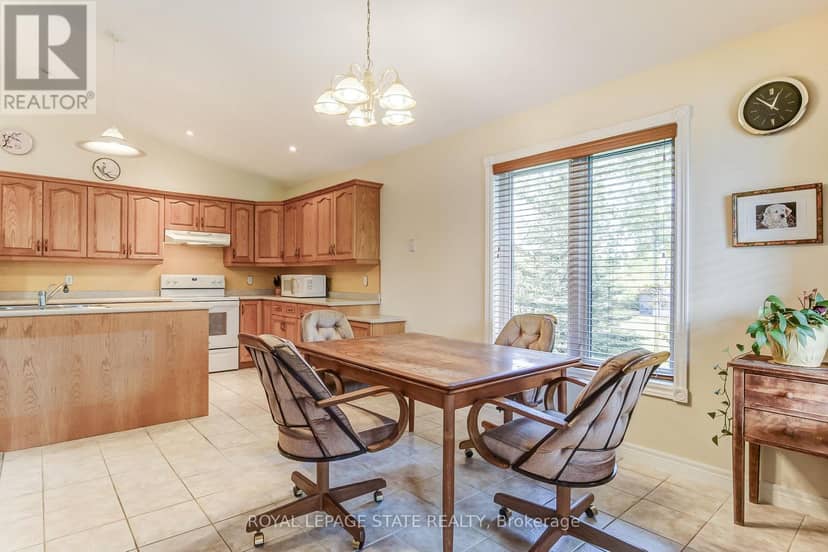25 Bates Lane — photo 14 of 36