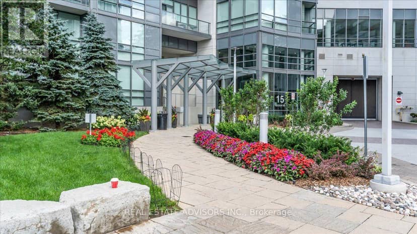 204 - 15 Legion Road, Toronto, photo 2