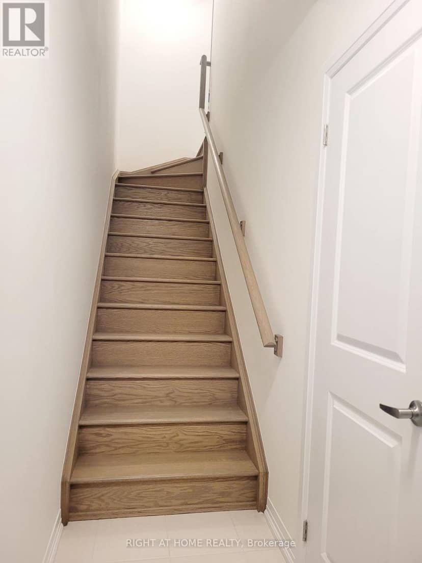 61 Melody Lane — photo 5 of 16