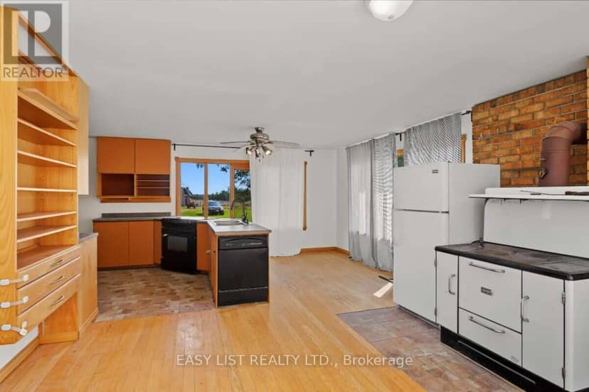 357 King's Wharf Road — photo 8 of 39