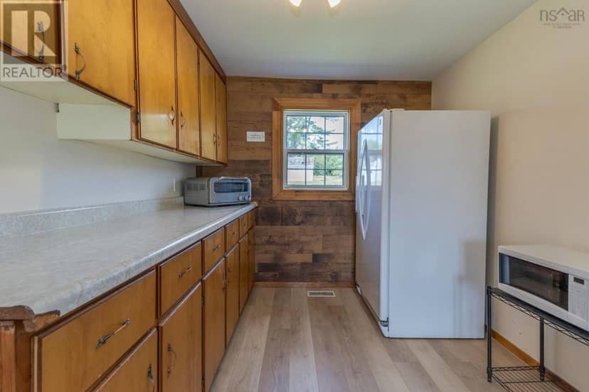 11703 Highway#7 Highway — photo 12 of 40