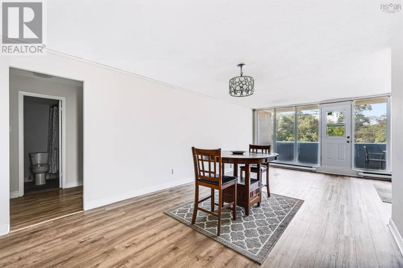 510 5959 Spring Garden Road — photo 12 of 33