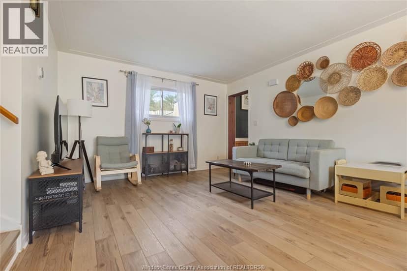 10 Oak Street — photo 7 of 40