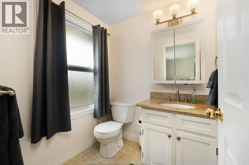 2670 Todd Lane — photo 32 of 40