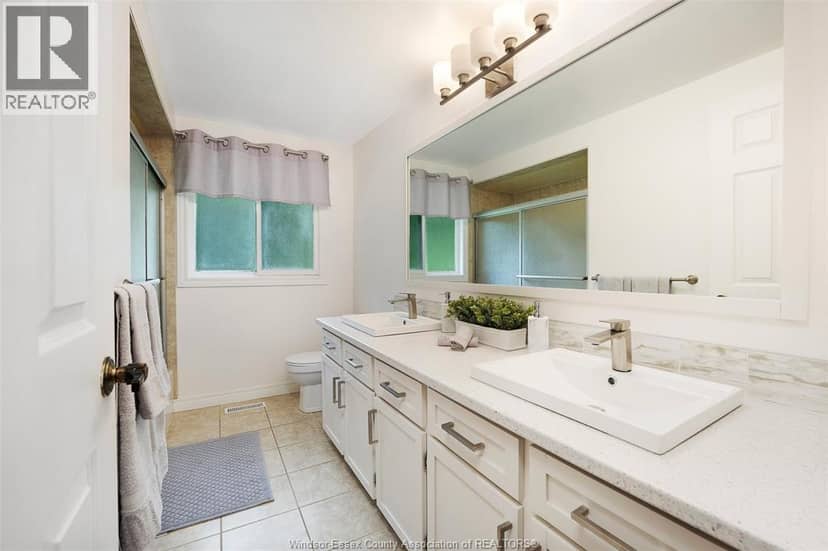 2670 Todd Lane — photo 36 of 40
