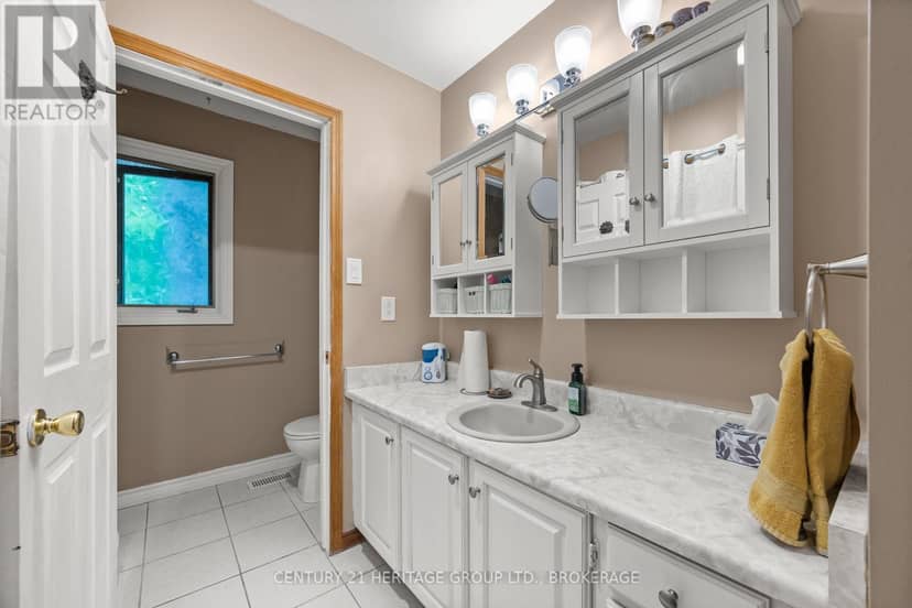 4212 Pine Ridge Drive — photo 26 of 40