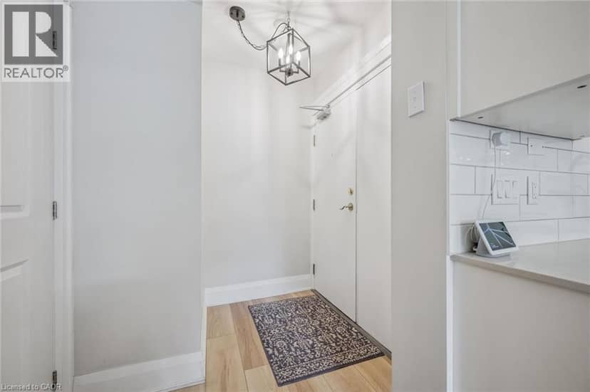 688 PRESTON Parkway Unit# 101 — photo 9 of 40