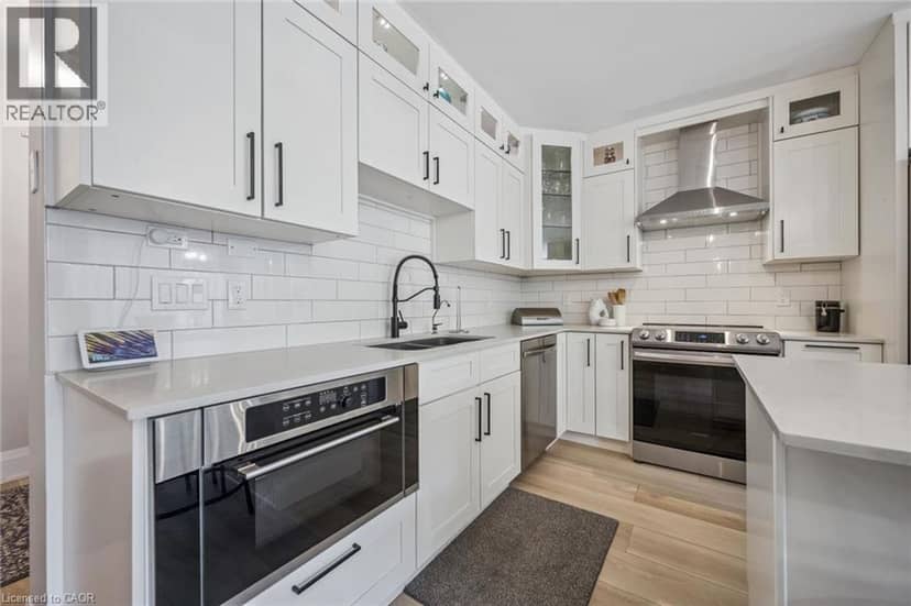 688 PRESTON Parkway Unit# 101, Cambridge, photo 4