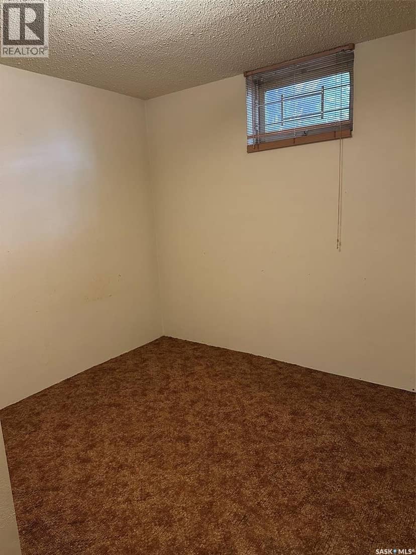 602 4th STREET — photo 10 of 22