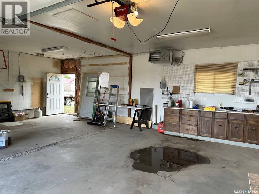602 4th STREET — photo 17 of 22