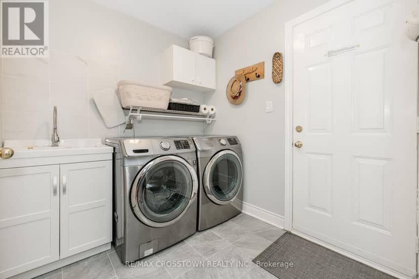 5 Kelsey Crescent — photo 29 of 40