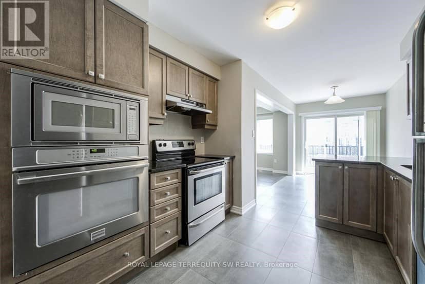 248 Ellen Davidson Drive, Oakville, photo 4