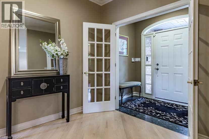 223 BRIAR HILL Crescent, Ancaster, photo 4