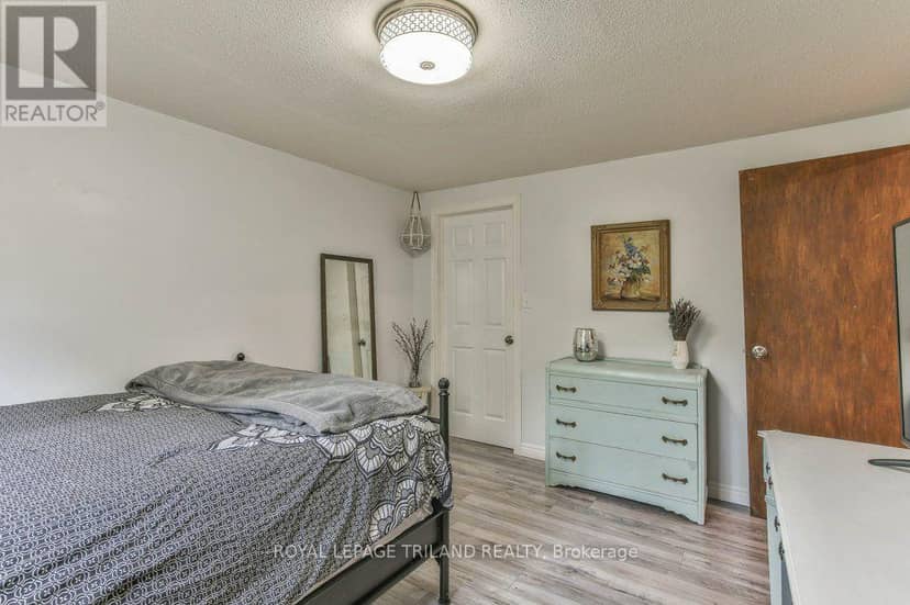 425 Queen Street — photo 31 of 40