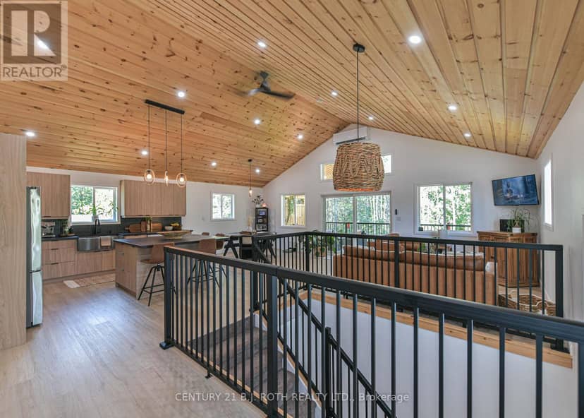 3332 Quetton Street — photo 19 of 40