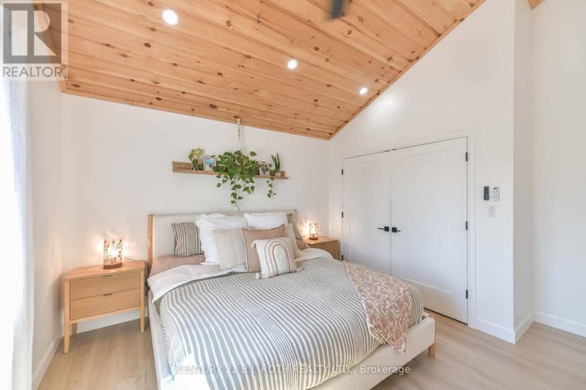 3332 Quetton Street — photo 35 of 40