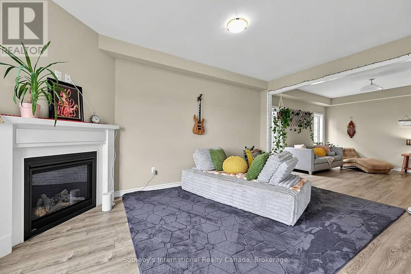 270 Springfield Crescent — photo 19 of 40