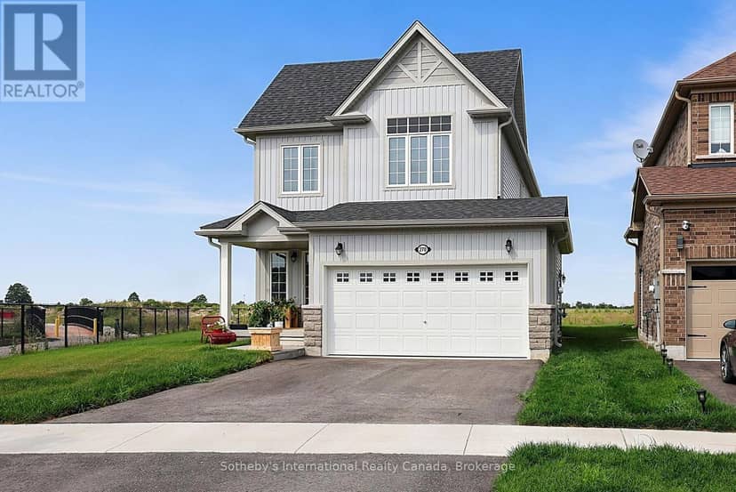 270 Springfield Crescent — photo 3 of 40