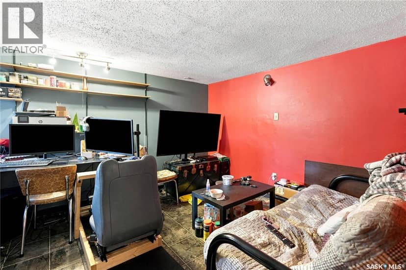 1020 Warner STREET — photo 23 of 40
