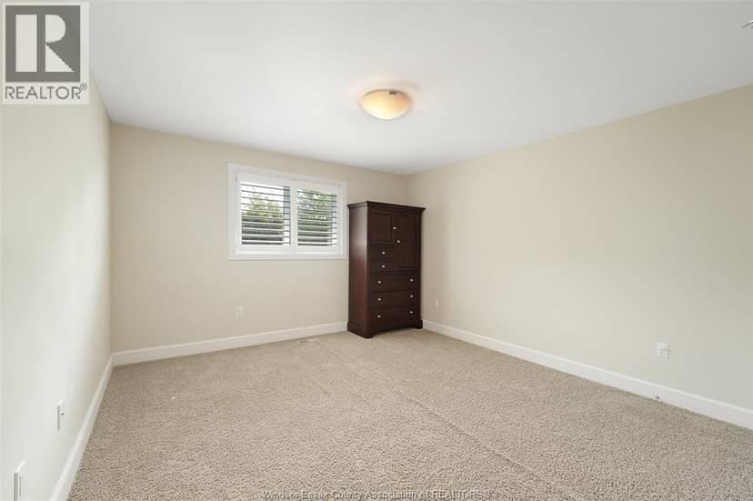 6181 Silver Maple — photo 24 of 37