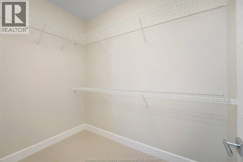 6181 Silver Maple — photo 16 of 37