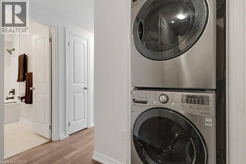397 WESTWOOD Drive Unit# B — photo 21 of 30