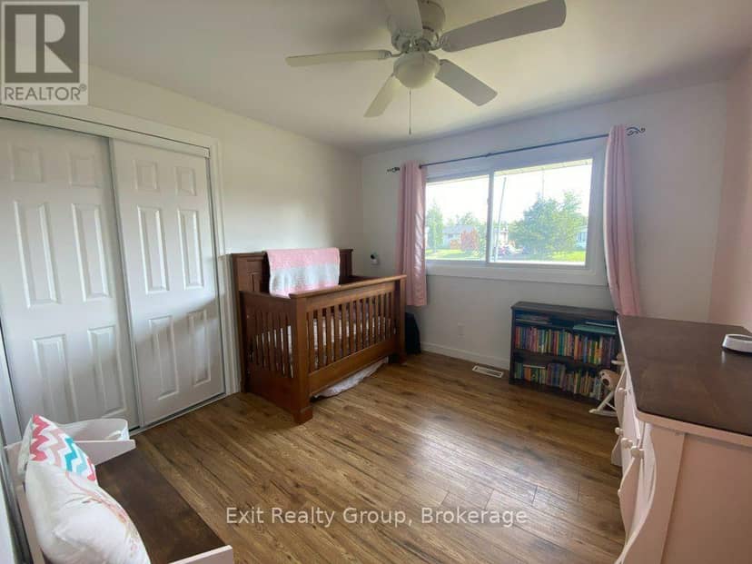 130 Peterson Street — photo 16 of 40