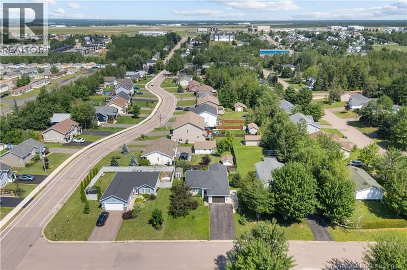 98 Airview — photo 2 of 31