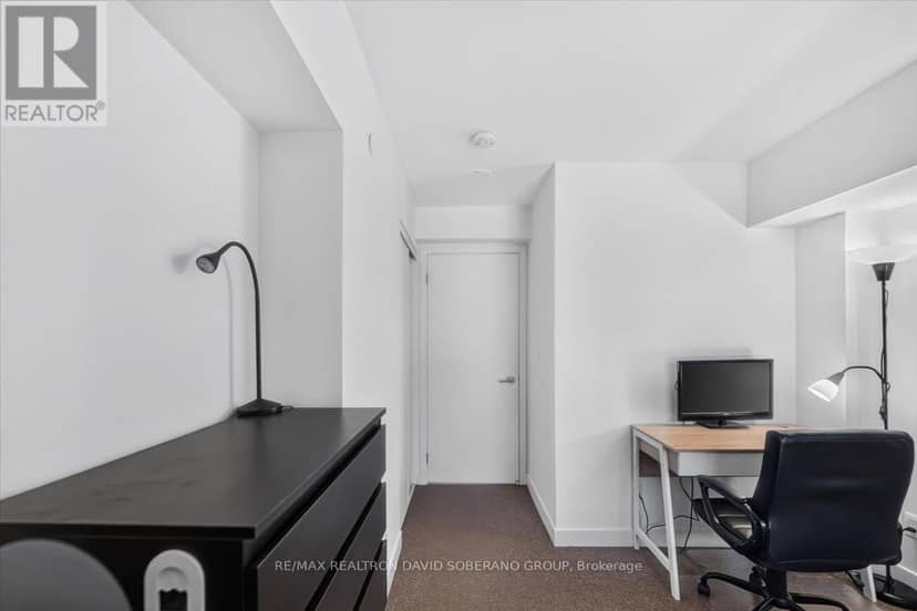 112 Varna Drive — photo 24 of 32