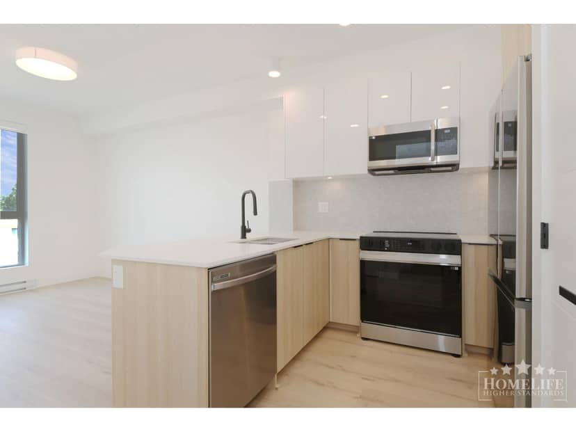 317 20769 FRASER HIGHWAY, Langley, photo 7